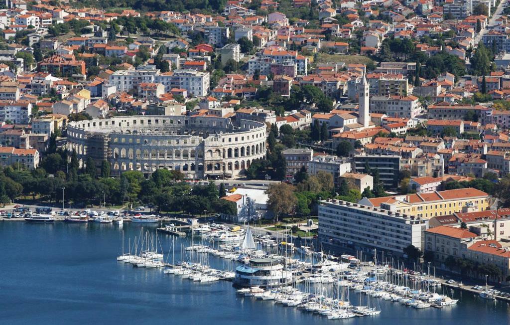 Arena Festival Pula Exterior foto